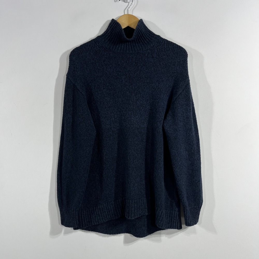 Uniqlo Chunky Fisherman Parisian Turtleneck Sweater Navy Knit Womens Small Cozy